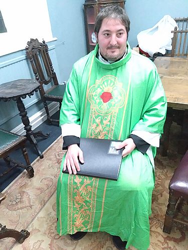 Fr Ruben Mendoza - Sacred Heart Fr Ruben Mendoza - Sacred Heart