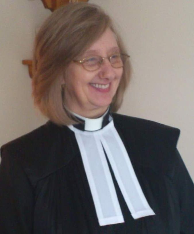 Revd. Helen Pontin, priest, OCAC & Swindon Sports Chaplaincy Revd. Helen Pontin, priest, OCAC & Swindon Sports Chaplaincy